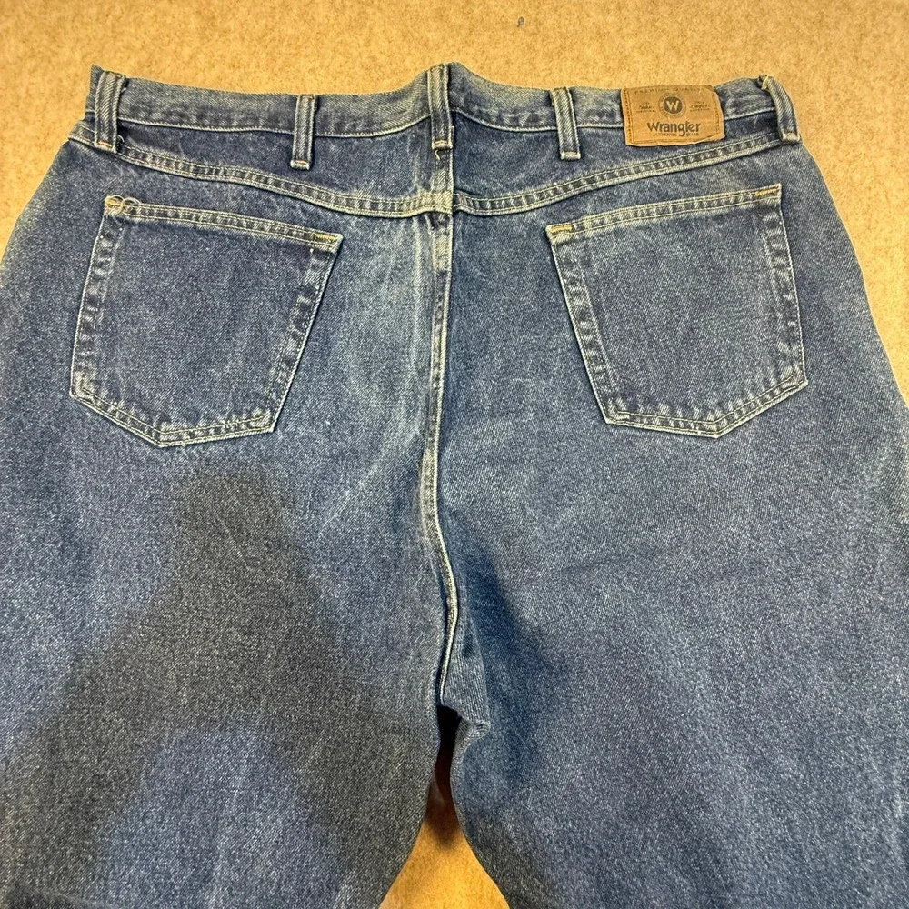Wrangler Authentics Mens Relaxed Fit Jeans Dark Wash Blue 42x32 97801WDR Denim‎